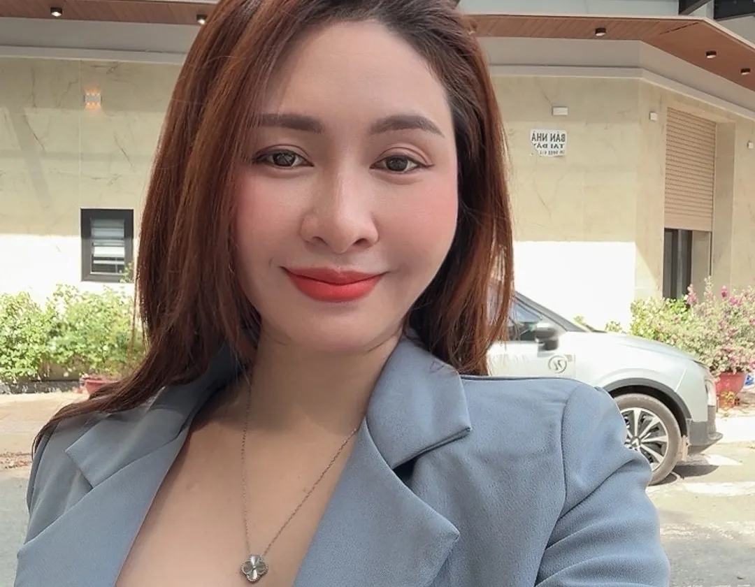 Nhà 4 tầng siêu xịn tại KDC Phú Hồng Đạt giá sốc... Bán nhà mặt phố tại An Phú, Hồ Chí Minh 01
