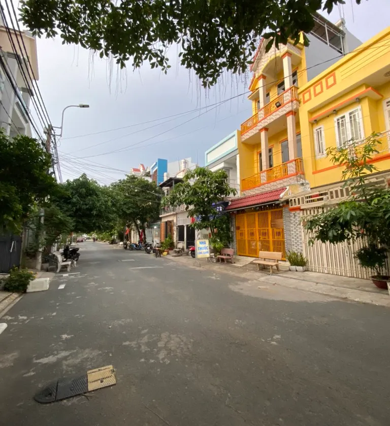 Cơ hội sở hữu nhà mặt phố 3 tầng hiếm có tại Nhà Bè với giá tốt... Bán nhà mặt phố tại Nhà Bè, Hồ Chí Minh 01