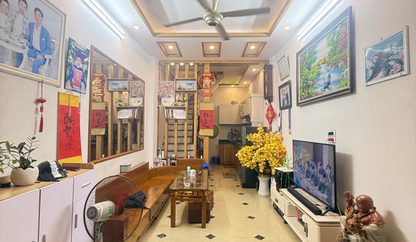Nhà 5 tầng xinh xắn, ngõ thông diện tích 30m2, full nội thất. phường Hoàng Mai, Hà Nội.... Bán nhà riêng tại Hoàng Mai, Hà Nội 01