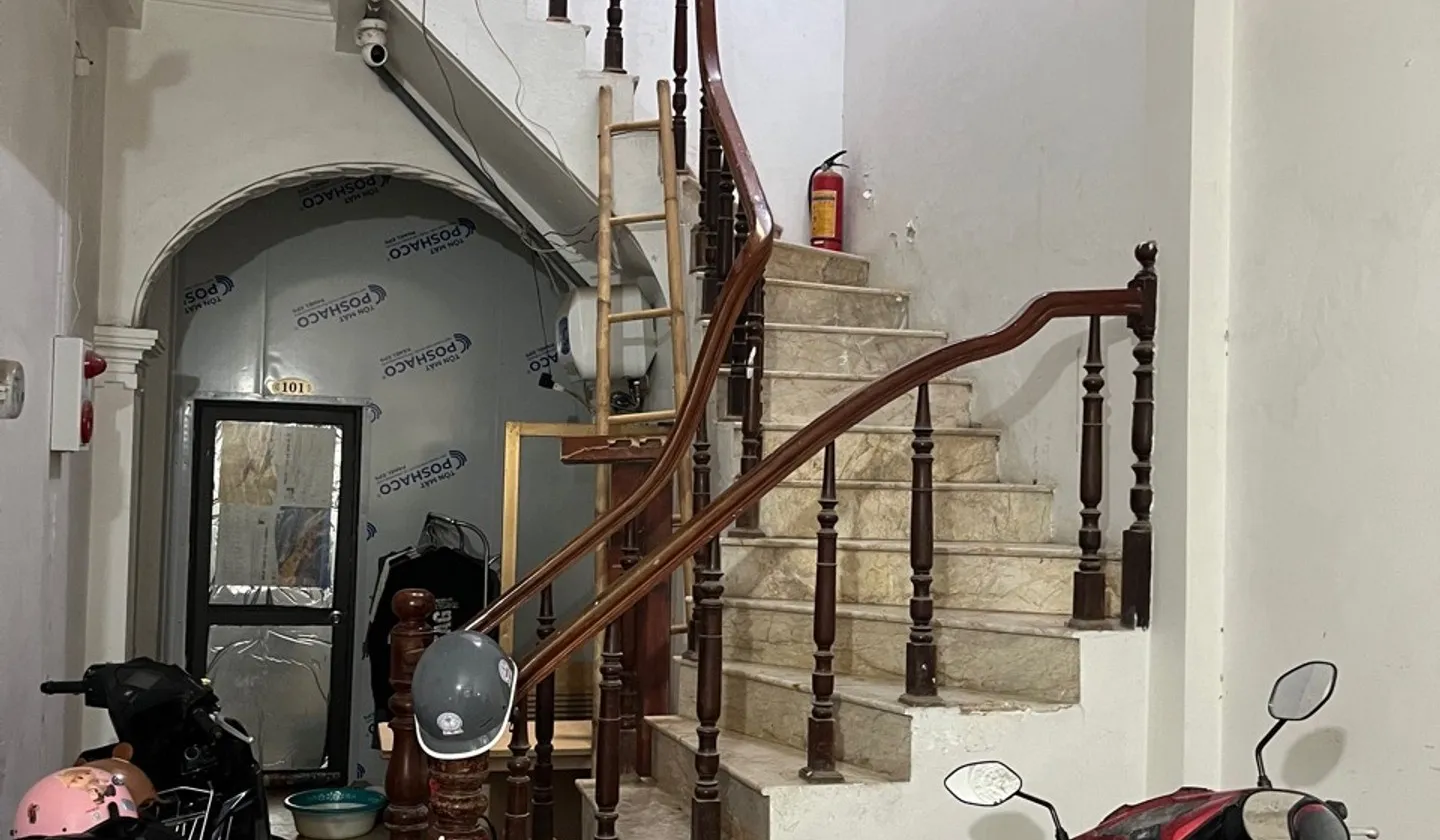 Bán nhà ĐỊNH CÔNG doanh thu 18triệu/ Tháng Gần Hồ NGÕ RỘNG GẦN HỒ GẦN CÔNG VIÊN CHỈ 8.8 tỷ 44m... Bán nhà riêng tại Định Công, Hà Nội 01