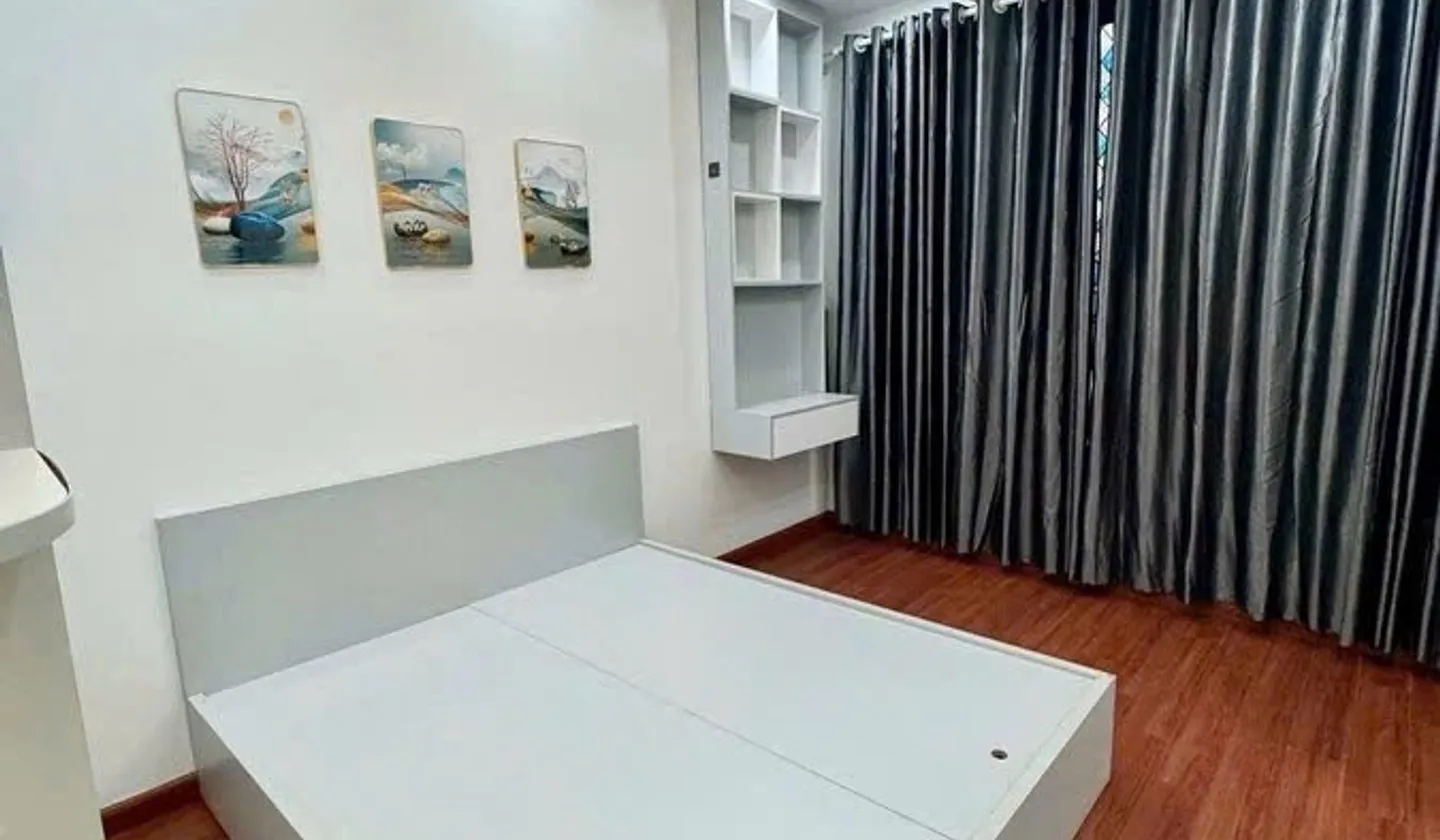 Bán nhà 4 tầng tại Đống Đa, gần Hồ 3 Mẫu, đầy đủ nội thất... Bán nhà riêng tại Văn Miếu - Quốc Tử Giám, Hà Nội 01