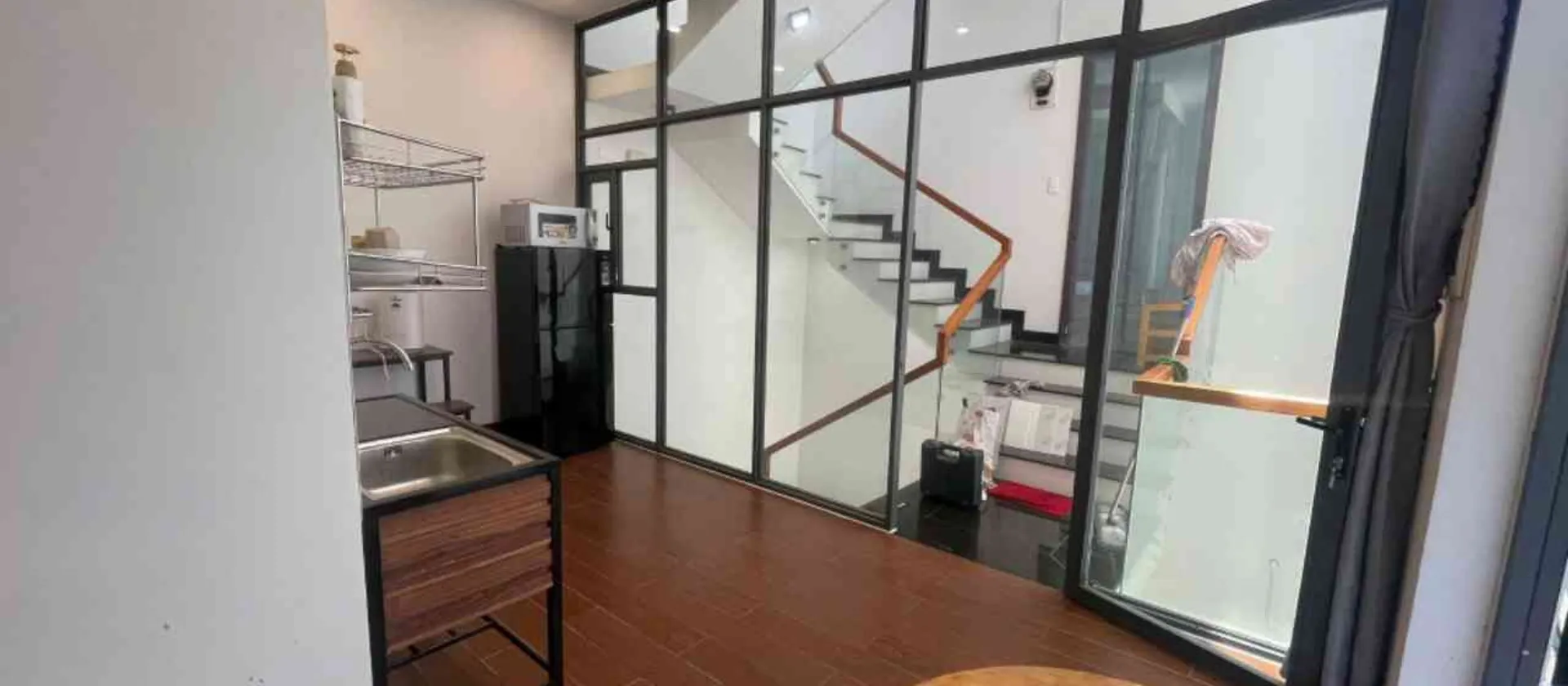 Nhà phố 3,5 tầng siêu đẹp tại trung tâm Hải Châu, Đà Nẵng... Bán nhà mặt phố tại Hòa Cường, Đà Nẵng 01