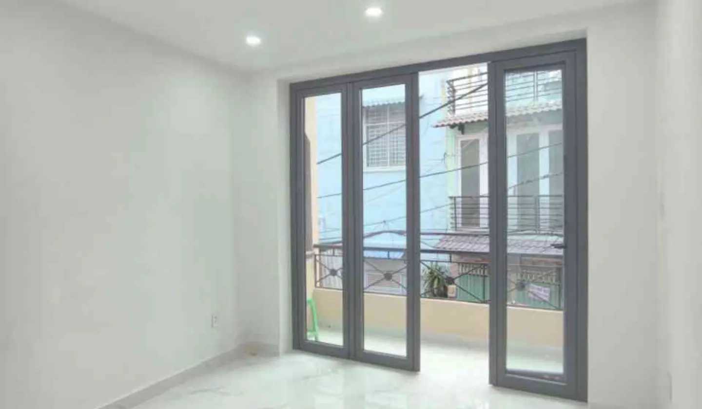 DT 35m² (3.3x11m) – HẺM RỘNG THÔNG THOÁNG – VỊ TRÍ ĐẮC ĐỊA PHẠM PHÚ THỨ. BÌNH TIÊN. CHỈ.4.25t... Bán nhà riêng tại Bình Tiên, Hồ Chí Minh 01
