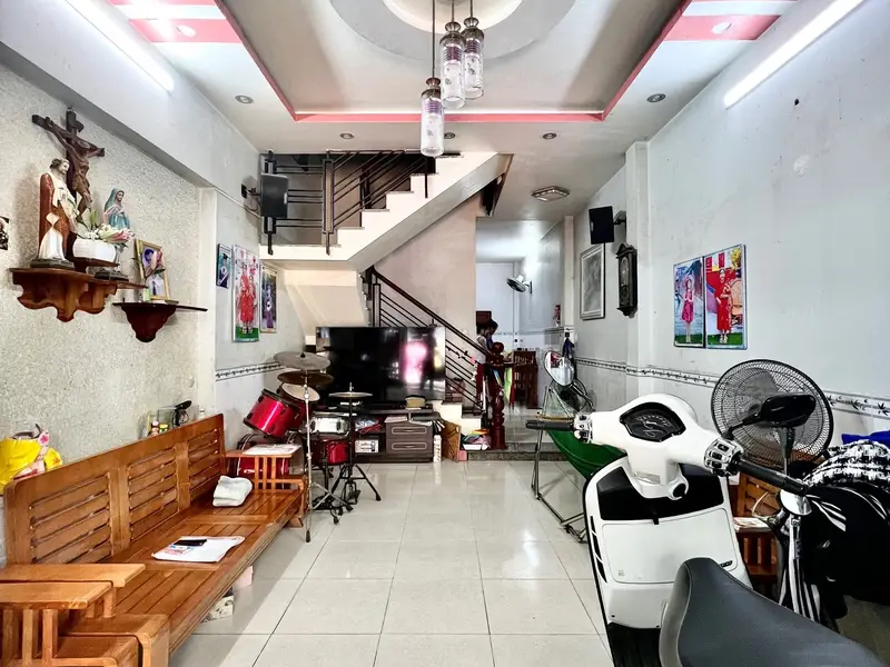 💥 NHÀ 2 TẦNG LIÊN KHU 4-5 – SÁT CHỢ BÌNH THÀNH – HẺM 7M XE TẢI 
📐 3,6 x 13m – 46m² | 1 trệt 1 lầu... Bán nhà riêng tại Bình Tân, Hồ Chí Minh 01