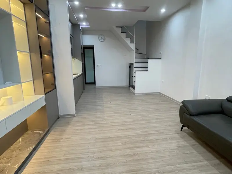 Tập thể Trần Quốc Hoàn - 39/100m² - 3N, 2VS -Cầu Giấy, Hà Nội - 4.3 tỷ... Bán căn hộ chung cư tại Cầu Giấy, Hà Nội 01
