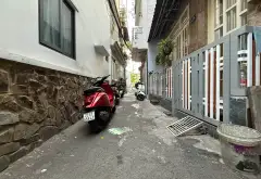 🔥 HẺM LÊ VĂN SỸ – LÔ GÓC – CHỈ 5M RA MẶT TIỀN 🔥... Bán nhà riêng tại Nhiêu Lộc, Hồ Chí Minh 02