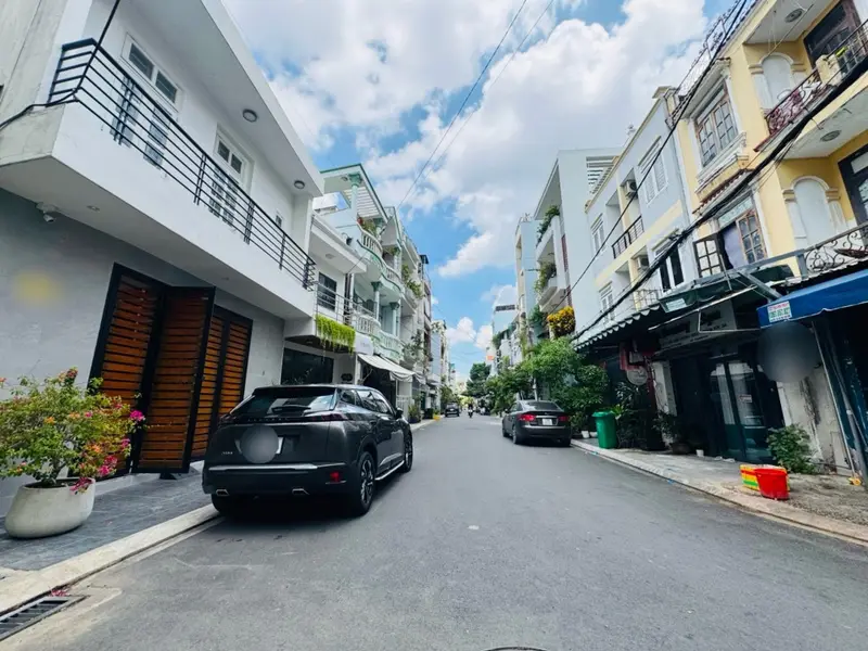 Bán nhà 4 tầng, nguyễn thái Bình-7 phòng ngủ-Tân Bình-tphcm... Bán nhà riêng tại Bảy Hiền, Hồ Chí Minh 01