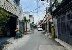 🏠 NHÀ 4 TẦNG – HẺM 6M THÔNG – 5×21.2M – GIÁ 13.9 TỶ
• Diện tích: 5m × 21.2m, sổ vuông đẹp.... Bán nhà riêng tại Thông Tây Hội, Hồ Chí Minh 02
