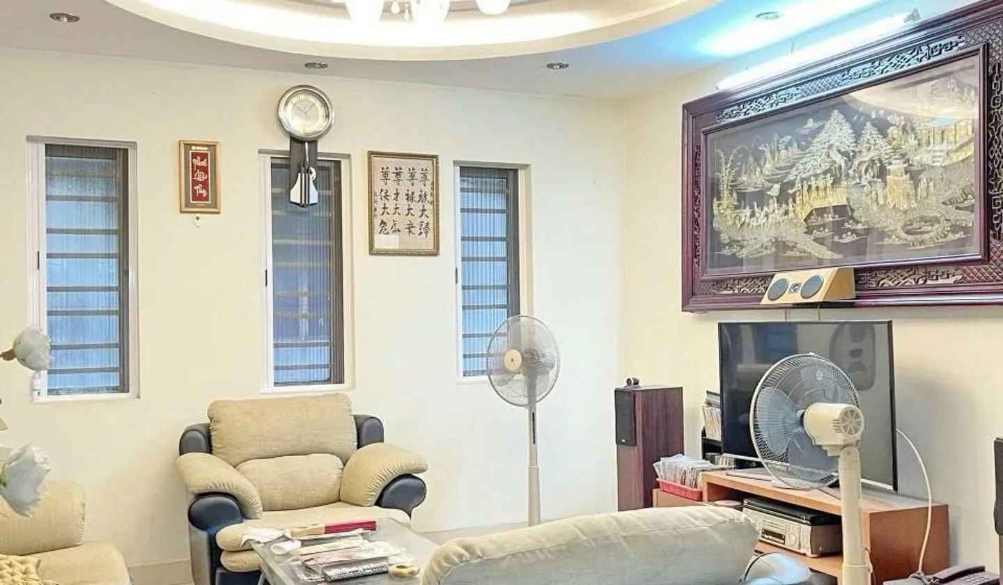 Nhà mặt tiền gần Lâm Văn Bền, Quận 7, Hồ Chí Minh, Kinh doanh đông đúc... Bán nhà mặt phố tại Tân Thuận, Hồ Chí Minh 01