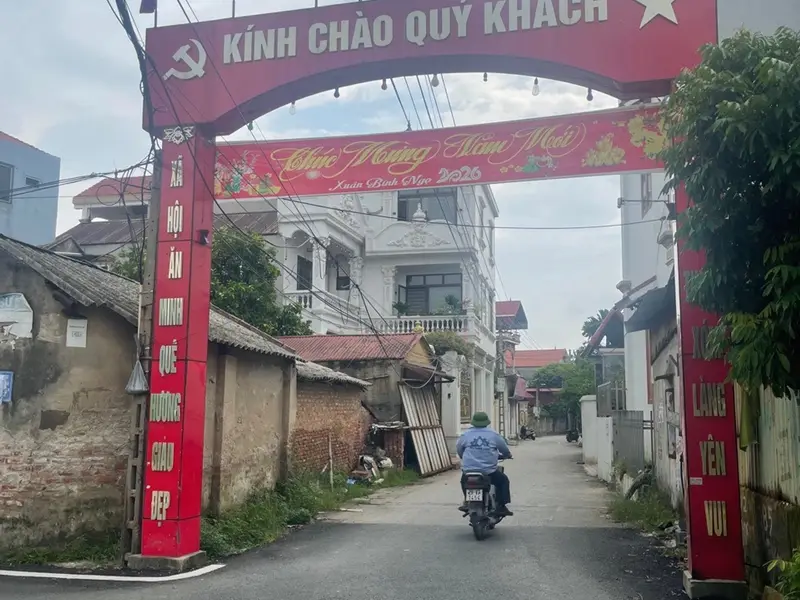 Nhà 3 Tầng - Ô Tô Đỗ Cửa, Ngõ Thông Kinh Doanh Đỉnh... Bán nhà riêng tại Lạc Đạo, Hưng Yên 01