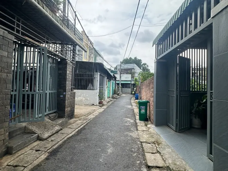 🏡 NHÀ KIÊN CỐ HẺM NHỰA XE HƠI THÔNG TÂN XUÂN ~ 100m2 - 3.8x25m - GIÁ 3.8 TỶ TL 🌹... Bán nhà riêng tại Hóc Môn, Hồ Chí Minh 01