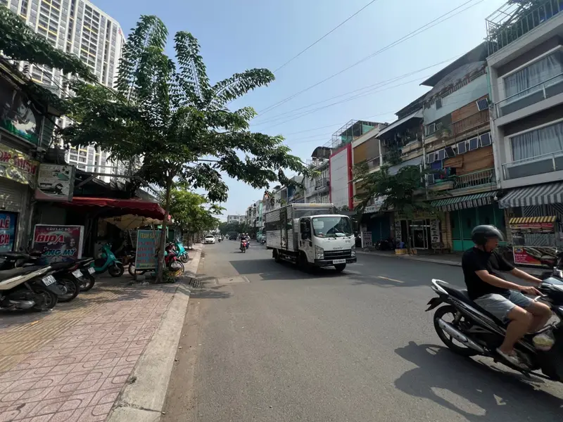 Nhà mặt phố quận 8 giá sốc giảm ngay 1 tỷ - Cơ hội hiếm để sở hữu vị trí đắc địa... Bán nhà mặt phố tại Bình Đông, Hồ Chí Minh 01