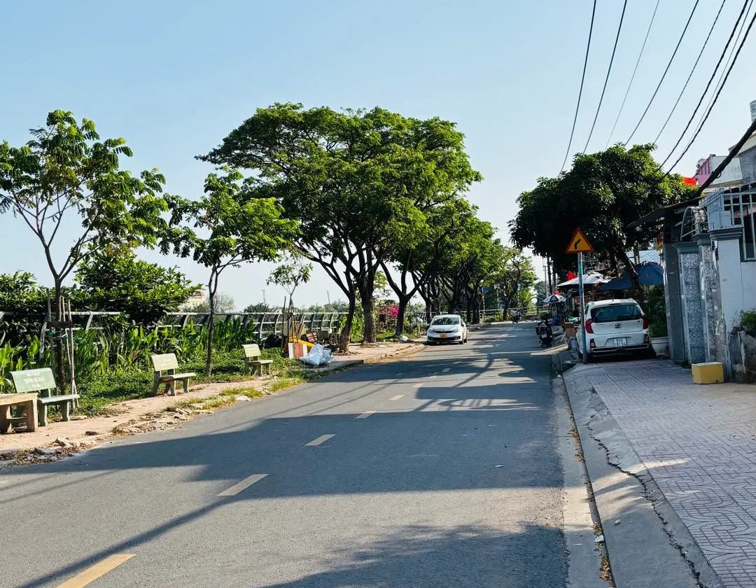Bán nhà 3 tầng 45m² tại phường Phú Định giá 1,4 tỷ... Bán nhà riêng tại Phú Định, Hồ Chí Minh 01