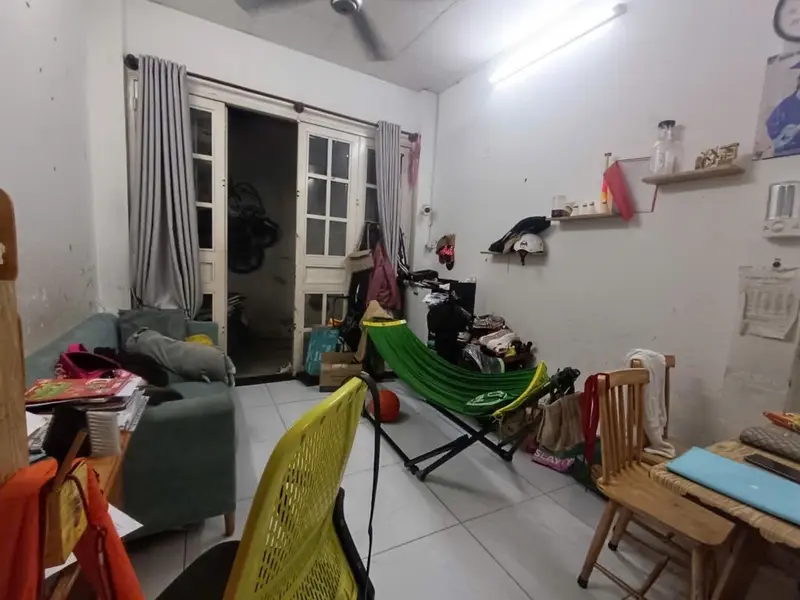 Nhà 2 tầng trung tâm quận 10, cách chợ Hoà Hưng vài bước chân giá 5.6 tỷ... Bán nhà riêng tại Hòa Hưng, Hồ Chí Minh 01