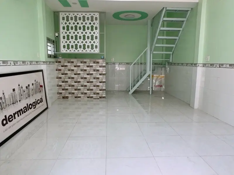 Nhà 2 tầng gần chợ quận Tân Phú, giá giảm còn 3.75 tỷ... Bán nhà riêng tại Tân Phú, Hồ Chí Minh 01
