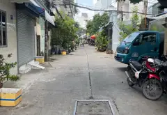 Nhà riêng rộng rãi, hẻm xe tải tránh, ô tô trong nhà Quận 11... Bán nhà riêng tại Minh Phụng, Hồ Chí Minh 01
