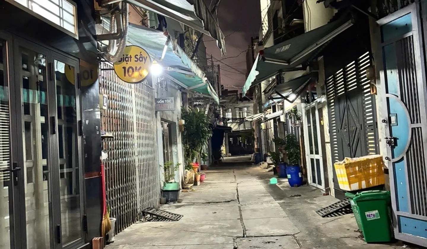 Nhà 3 tầng đẹp giá hợp lý tại Bình Tân... Bán nhà riêng tại Bình Hưng Hòa, Hồ Chí Minh 01
