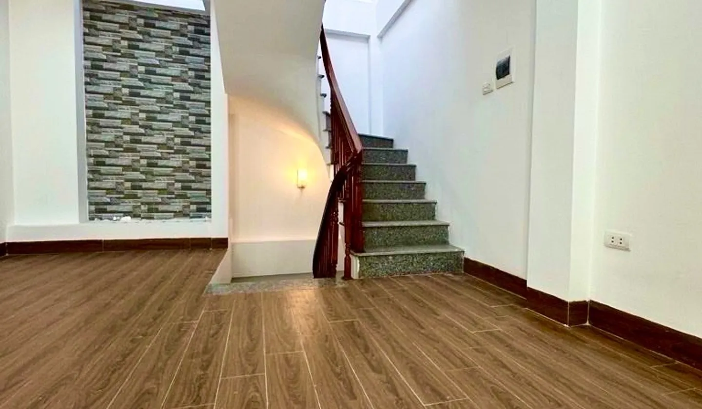 Nhà riêng 5 tầng thiết kế hiện đại tại phường Thanh Liệt, Hà Nội... Bán nhà riêng tại Thanh Liệt, Hà Nội 01