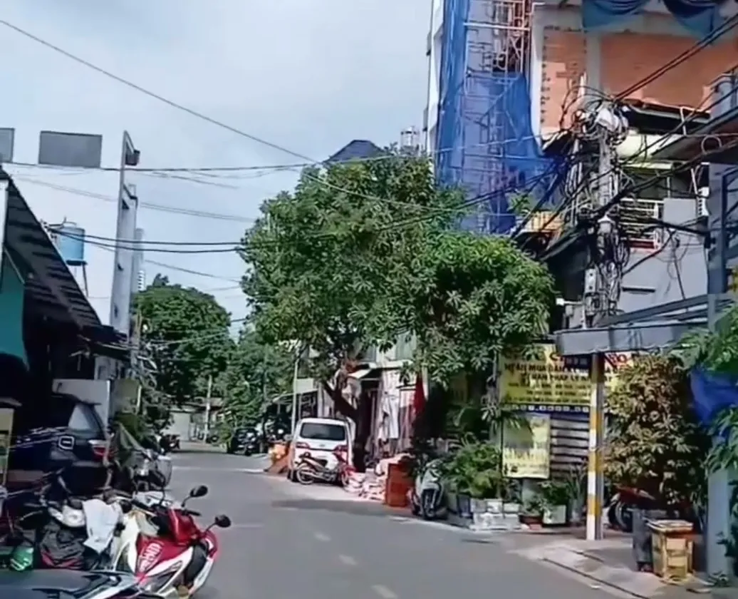 MẶT TIỀN NGAY CELADON CITY AEON TÂN PHÚ ( DT:100M2 .5M  20M ) 2 TẦNG - CHỈ 9 TỎI TL..... Bán nhà mặt phố tại Bình Hưng Hòa, Hồ Chí Minh 01