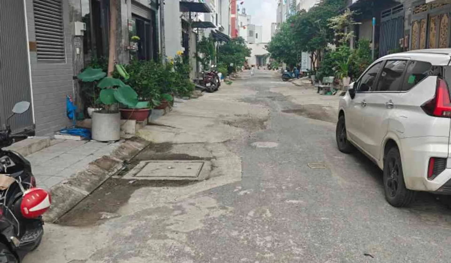 Nhà mặt phố 2 tầng 52.5m2, khu phân lô, giá 4.1 tỷ tại Bình Tân... Bán nhà mặt phố tại Bình Tân, Hồ Chí Minh 01