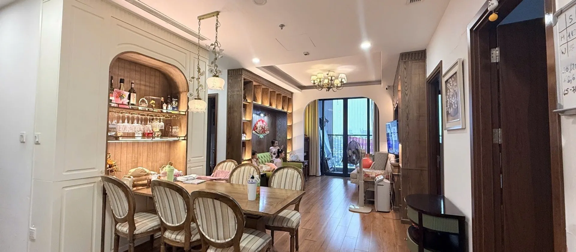 Căn hộ góc cao cấp tại trung tâm Hai Bà Trưng, diện tích 105m2... Bán căn hộ chung cư tại Vĩnh Tuy, Hà Nội 01