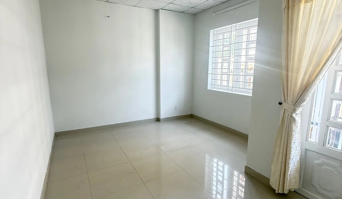 NGAY CHỢ HIỆP BÌNH- NGANG 5M- 2 TẦNG- CẠNH HẺM XE HƠI- GIÁ 4.7 TỶ... Bán nhà riêng tại Hiệp Bình, Hồ Chí Minh 01