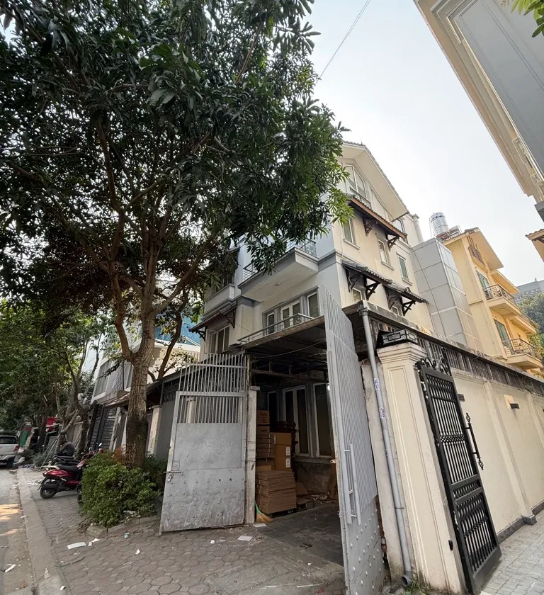 Bán BIỆT THỰ ĐƠN LẬP THỌ THÁP_ CÔNG VIÊN CẦU GIẤY 189 M CHUẨN SỔ.14MT.VỈA HÈ.OTO TRÁNH.... Bán nhà mặt phố tại Cầu Giấy, Hà Nội 01