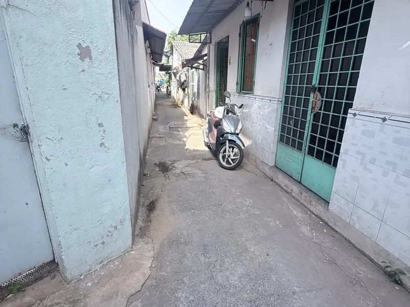 Bán nhà riêng xã Hóc Môn gần Lê Thị Hà, diện tích 15m2, 2 PN, giá 740 triệu... Bán nhà riêng tại Hóc Môn, Hồ Chí Minh 01
