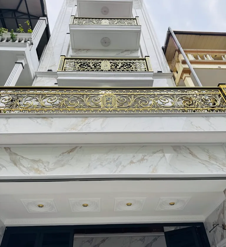 Bất động sản phân lô 7 tầng gara thang máy tại Phường Phúc Lợi, Hà Nội với nội thất cao cấp... Bán partner tại Phúc Lợi, Hà Nội 01