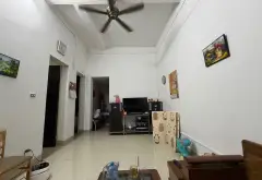 Bán nhà mặt phố Giáp Bát, 176m2, mặt tiền 9.6m, ô tô tránh... Bán nhà mặt phố tại Hoàng Mai, Hà Nội 01
