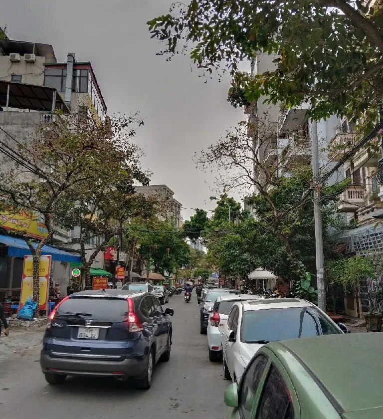 Bán nhà riêng 3 tầng tại Nguyễn Khánh Toàn, Cầu Giấy, mặt tiền 10m, diện tích 179m²... Bán nhà riêng tại Cầu Giấy, Hà Nội 01