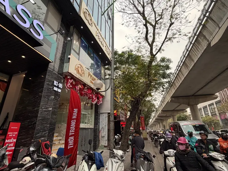 SIÊU PHẨM MẶT PHỐ VIP QUẬN CẦU GIẤY-9 TẦNG NỔI -2 TẦNG HẦMĐẦY ĐỦ HOÀN CÔNG VÀ PCCC... Bán nhà mặt phố tại Cầu Giấy, Hà Nội 01