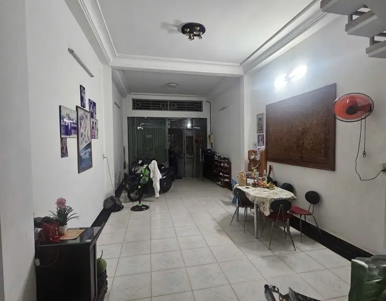 Cơ Hội Vàng Sở Hữu Nhà 5 Tầng Hẻm Xe Tăng Kinh Doanh Quận 10... Bán nhà riêng tại Hòa Hưng, Hồ Chí Minh 01