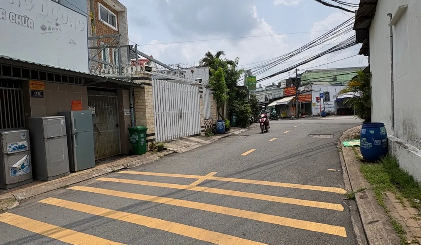 Bán nhà mặt phố tại Làng Tăng Phú, diện tích 118m2, giá 8,7 tỷ... Bán nhà mặt phố tại Tăng Nhơn Phú, Hồ Chí Minh 01