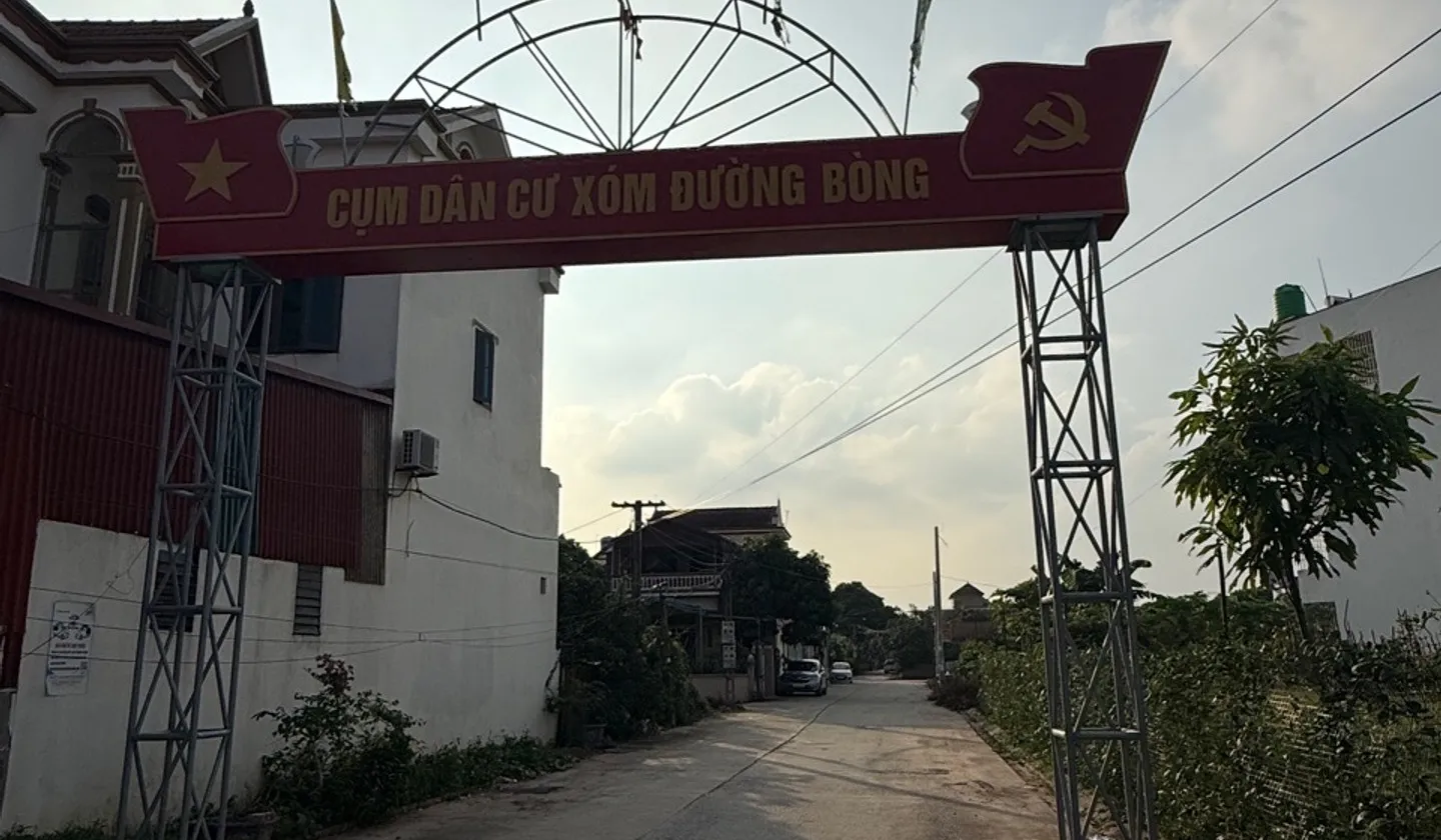 MẢNH ĐẤT NẰM TẠI THÔN ĐÔNG TẢO - XÃ HOÀN LONG. ĐƯỜNG 2 OTO TẢI TRÁNH - NGÕ THÔNG - CÁCH ĐƯỜNG NHIỀU... Bán đất tại Hoàn Long, Hưng Yên 01
