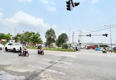 Bán nhà 2 tầng 97m2 4PN 4WC vị trí kinh doanh tại Phường Phước Long A. Cạnh Metro Phước Long... Bán owner_side tại Phước Long, Hồ Chí Minh 01