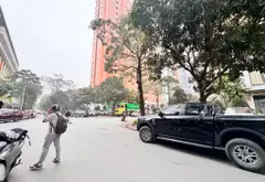 B. biệt thự 4 tầng mặt phố phường Xuân Đỉnh,Hà Nội lô góc, 326m2, dòng tiền, rộng42m, chào 200 tỉ... Bán nhà mặt phố tại Xuân Đỉnh, Hà Nội 09