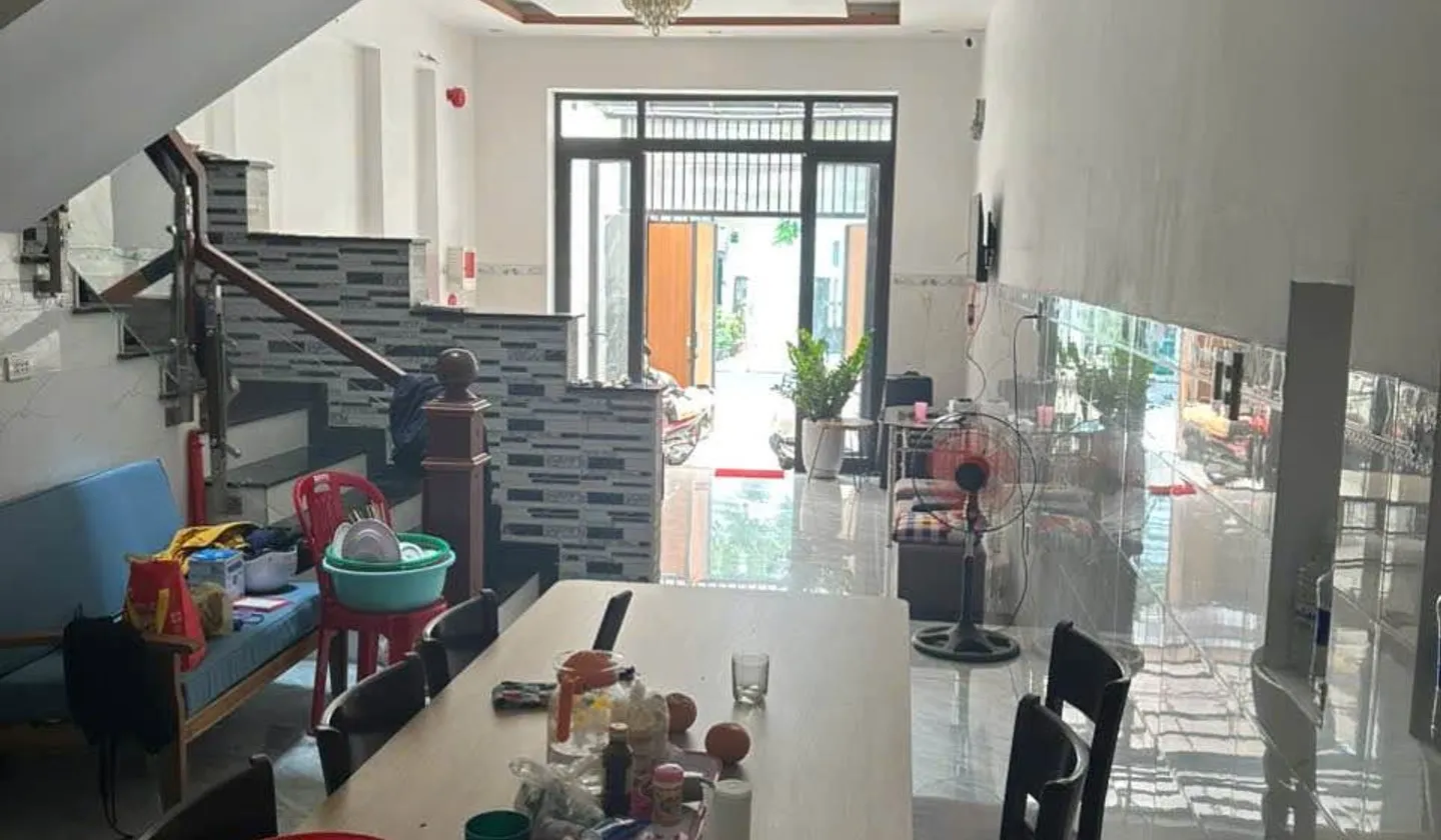 Bán căn hộ chung cư 5 phòng ngủ tại quận Ngũ Hành Sơn, Đà Nẵng, diện tích 137.5 m2... Bán căn hộ chung cư tại Ngũ Hành Sơn, Đà Nẵng 01