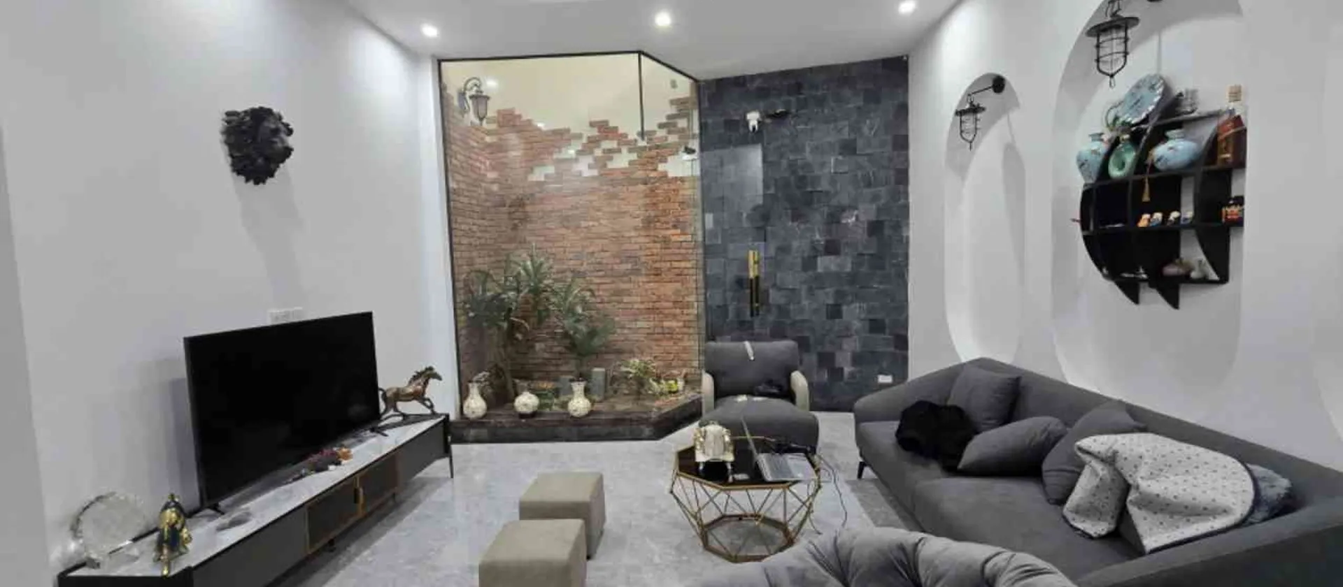 Hơn 15 tỷ - 70m x 5 tầng - Giáp làng Việt Kiều Châu Âu - tiện ích khu nhà giàu... Bán nhà mặt phố tại Hà Đông, Hà Nội 01