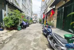 🚗HẺM XE HƠI - QL13 - GẦN VẠN PHÚC 🏘️4 TẦNG - SÂN THƯỢNG - DT: 55,2m2 (4,6 x 12)... Bán nhà riêng tại Hiệp Bình, Hồ Chí Minh 01
