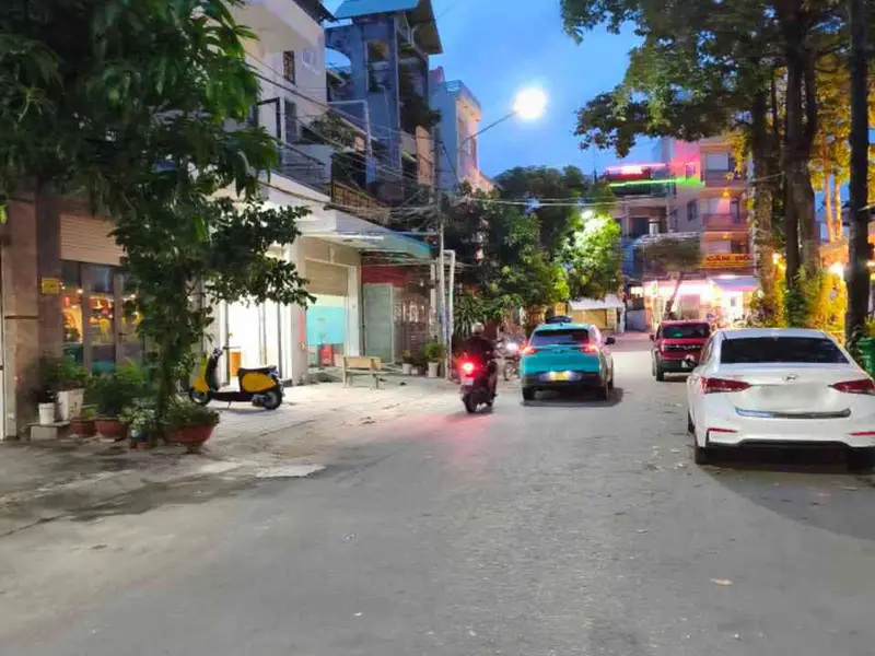 Nhà mặt phố 3 tầng 64m2 tại Dĩ An, giá 5.95 tỷ... Bán nhà mặt phố tại Dĩ An, Hồ Chí Minh 01