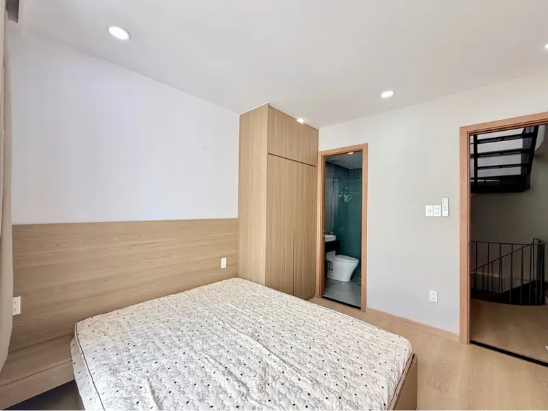 Nhà Phú Nhuận 4 tầng, tiện nghi đầy đủ, giá đầu tư lý tưởng... Bán nhà riêng tại Đức Nhuận, Hồ Chí Minh 01