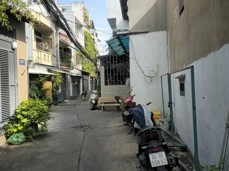 Nhà góc 3 mặt thoáng, hẻm xe hơi, giá mềm khu Bình Long... Bán nhà riêng tại Bình Hưng Hòa, Hồ Chí Minh 01