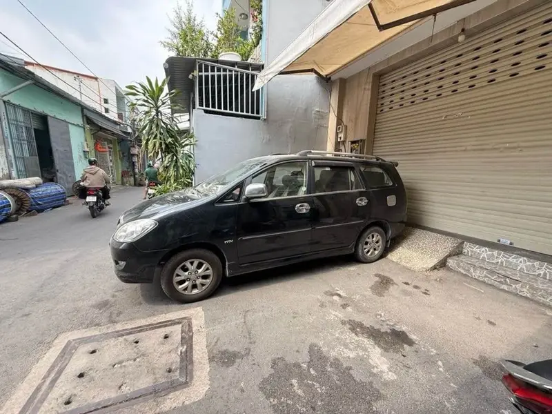Nhà 2 tầng 4 PN ngay trung tâm quận 12, hẻm xe hơi, giá siêu ưu đãi... Bán nhà riêng tại Đông Hưng Thuận, Hồ Chí Minh 01