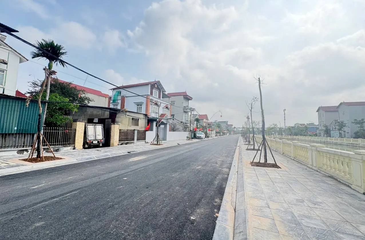 🌺NỞ HẬU - ĐƯỜNG THÔNG OTO VÀO ĐẤT - CÁCH TRỤC KINH DOANH OTO TRÁNH HỒ ĐIỀU HOÀ THOÁNG MÁT CHỈ 30M... Bán owner_side tại Thiên Lộc, Hà Nội 01