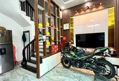 VỪA TIỀN - NHÀ ĐẸP Ở LUÔN - NỘI THẤT CƠ BẢN - GẦN Ô TÔ

Mô tả:
- Nhà 5 tầng còn khá mới, nội thất đ... Bán nhà riêng tại Bồ Đề, Hà Nội 08