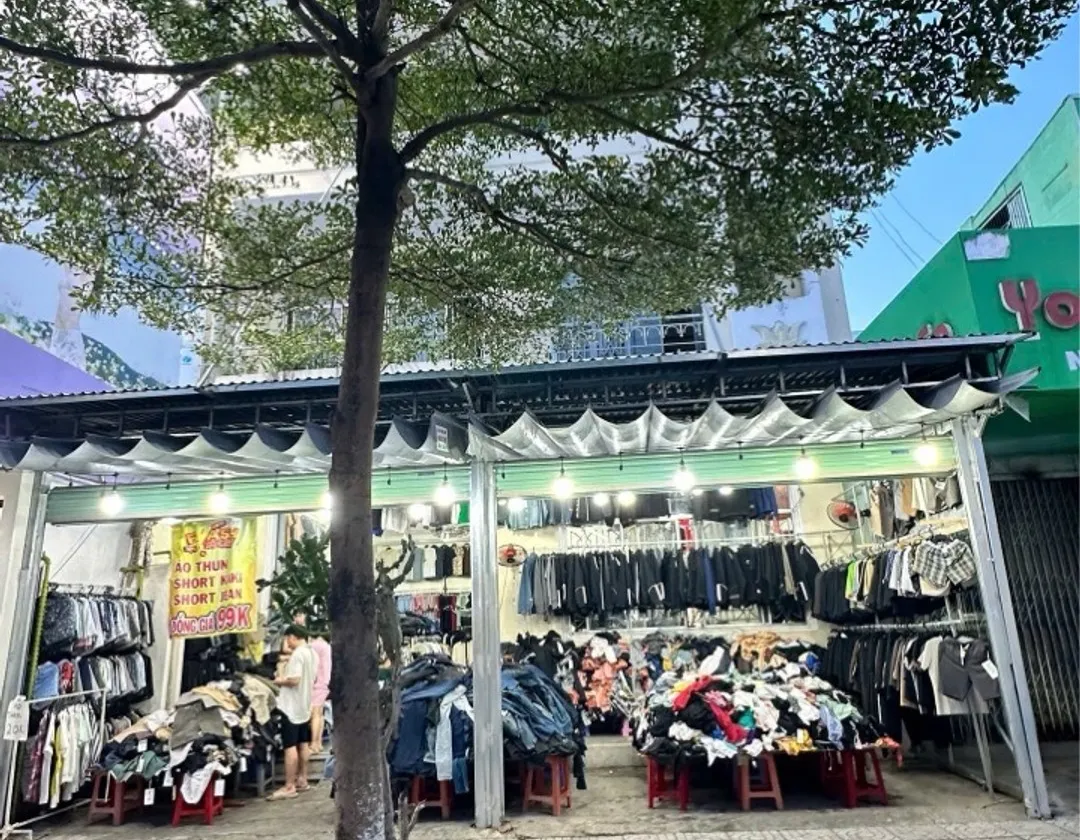 Cơ Hội Vàng Đầu Tư: Bán Nhà Mặt Phố Lê Duẩn - 93.5m² Kinh Doanh Lợi Nhuận Tối Đa... Bán nhà mặt phố tại Hải Châu, Đà Nẵng 01