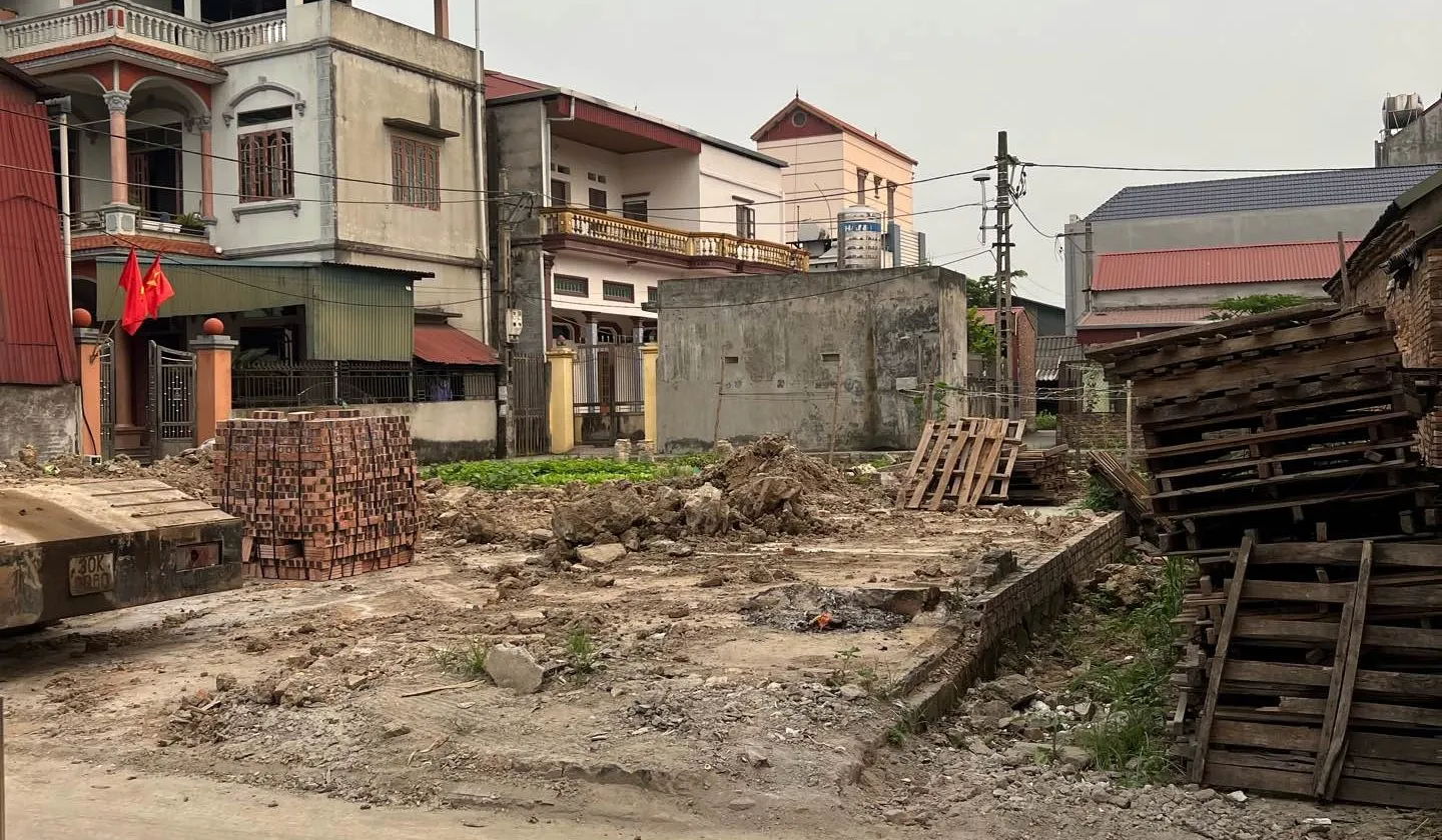 Bán đất xây dựng tại xã Phù Khê, Bắc Ninh, vị trí thuận tiện kinh doanh gỗ... Bán đất tại Phù Khê, Bắc Ninh 01