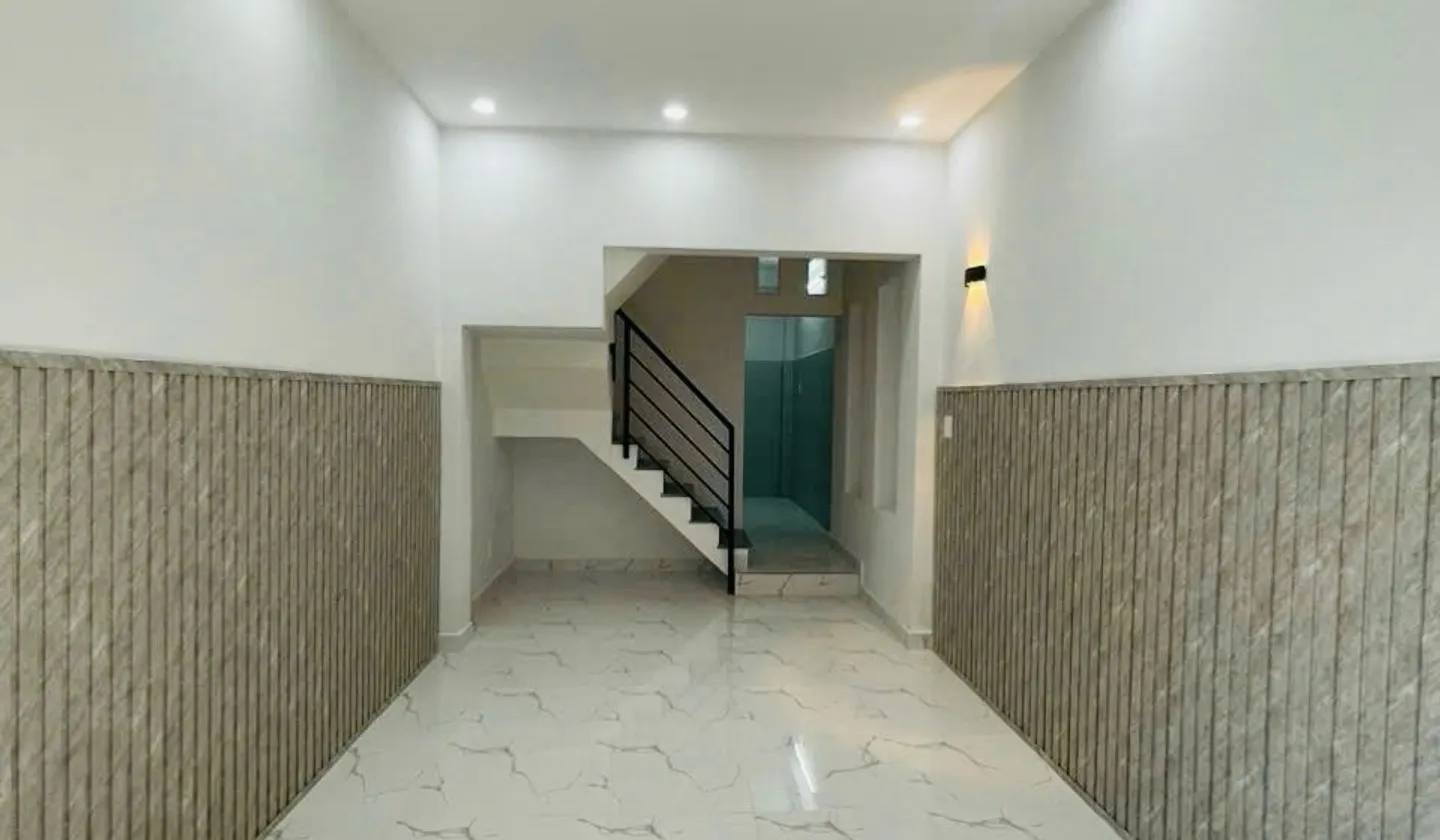 Bán nhà mặt phố 3 tầng 4 PN ở Bình Phú Quận 6 giá 5.6 tỷ... Bán nhà mặt phố tại Bình Phú, Hồ Chí Minh 01