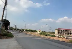 MẢNH ĐẤT NẰM TẠI THÔN ĐÔNG TẢO - XÃ HOÀN LONG. ĐƯỜNG 2 OTO TẢI TRÁNH - NGÕ THÔNG - CÁCH ĐƯỜNG NHIỀU... Bán đất tại Hoàn Long, Hưng Yên 04